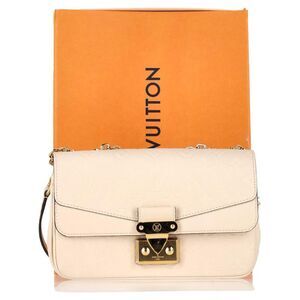Pre Loved louis vuitton Women white | ivory Crossbody Bags